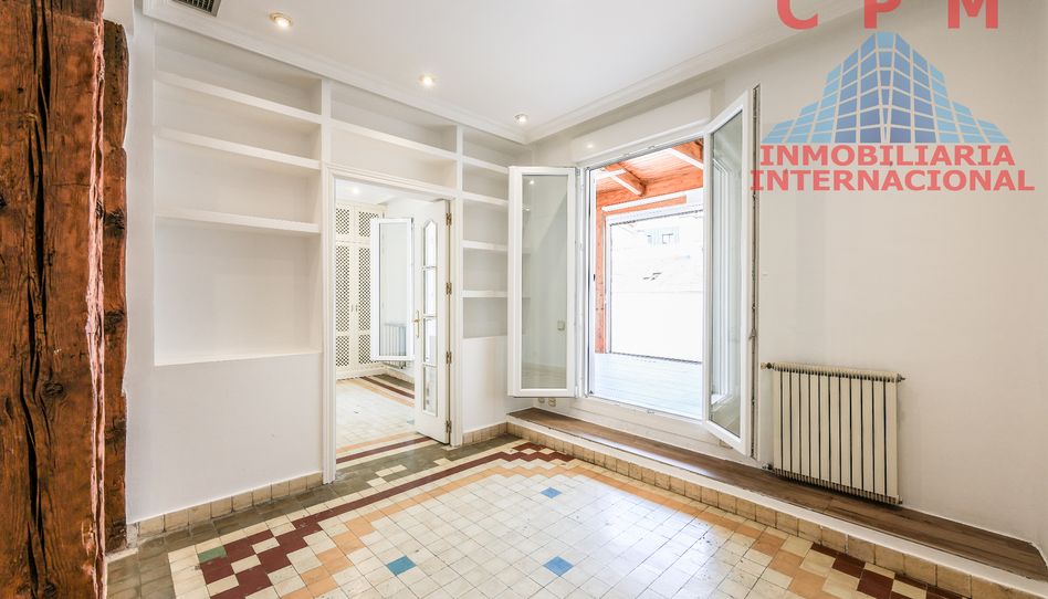 Piso de alquiler en Sol - Imagen 2