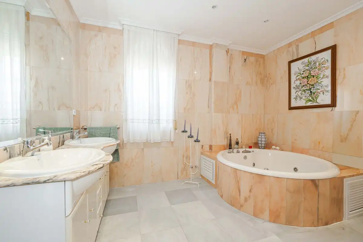 Chalet en venta en Gelves, imagen 15