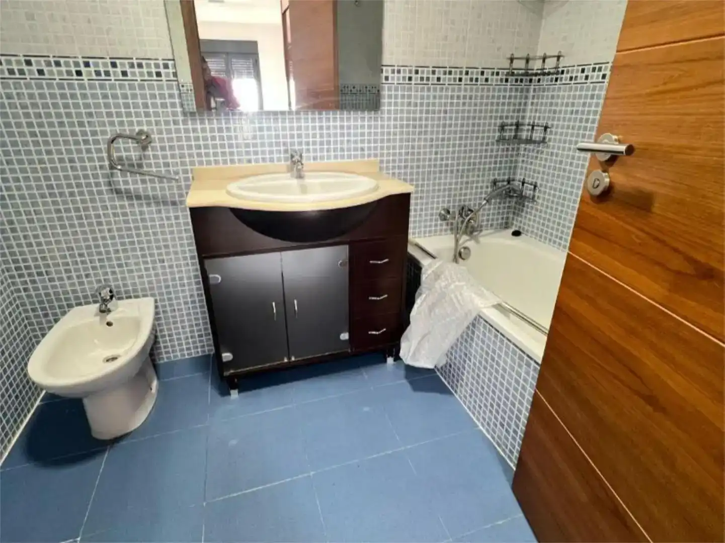 Bathroom of Flat for sale in Centro de Especialidades