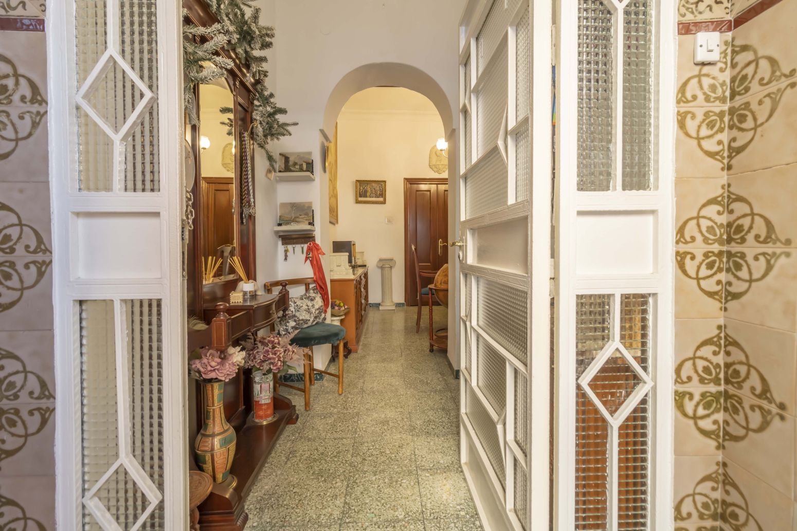 Single-family semi-detached for sale in San Juan de Aznalfarache  with Air Conditioner, Terrace and Storage room