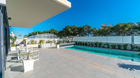 Villa en venta en Campoamor, 3 dormitorios.