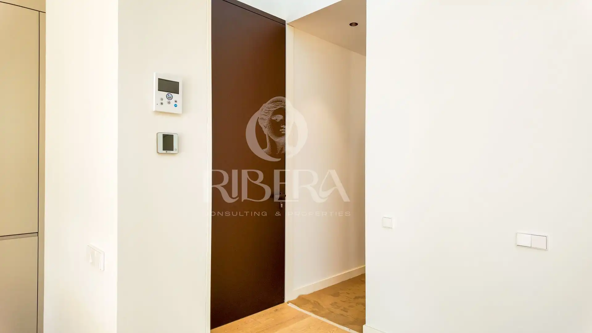 Casa o chalet en venta en L'Eliana con Aire acondicionado, Calefacción y Jardín privado