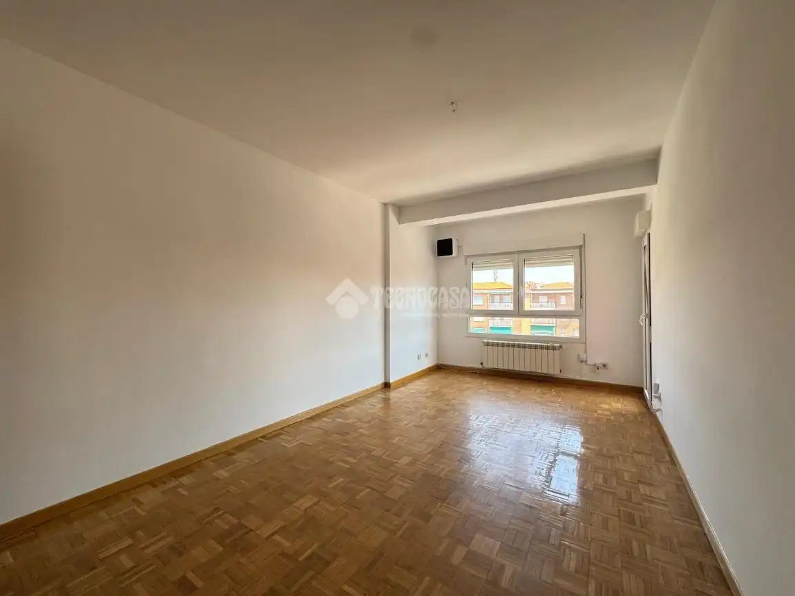 Habitación de Piso en venta en Alcobendas con Calefacción, Parquet y Alarma