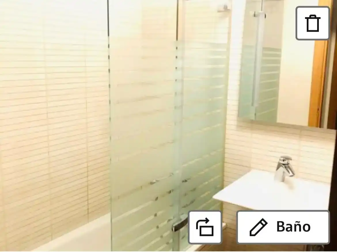 Badezimmer von Wohnung zur Miete in Boadilla del Monte mit Klimaanlage, Schwimmbad und Balkon