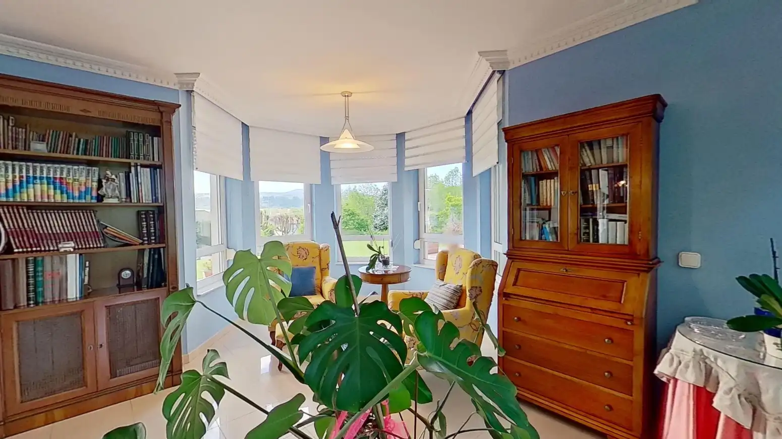 Sala de estar de Casa o chalet en venta en Reocín con Calefacción, Jardín privado y Terraza