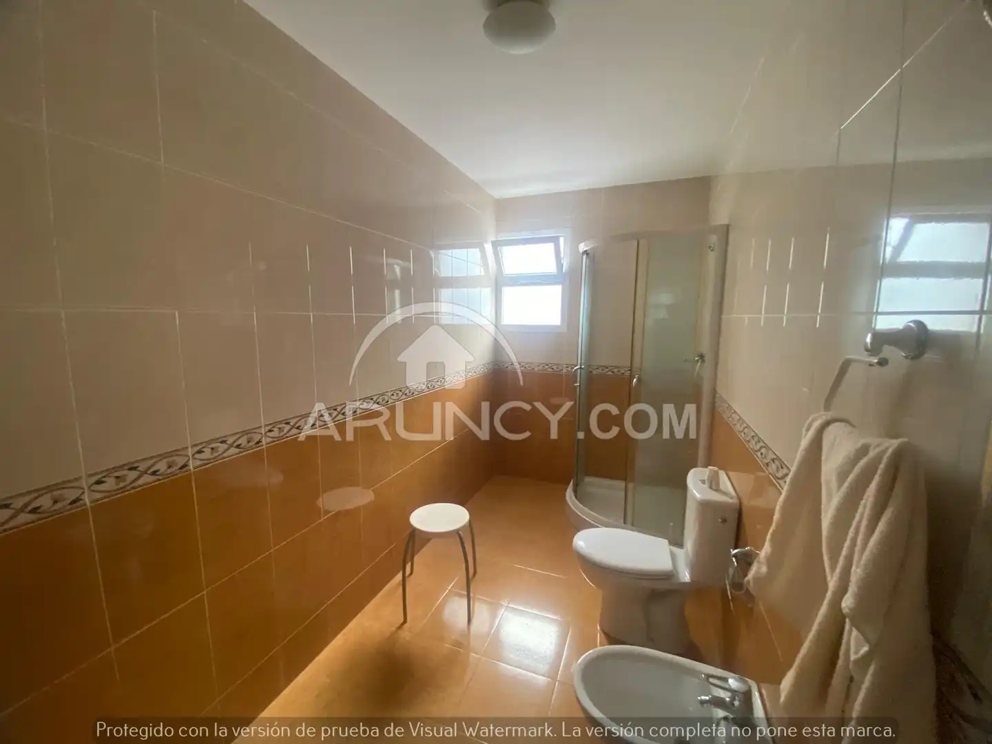 Bathroom of Flat for rent in Alcalá de Guadaira  with Air Conditioner, Heating and Furnished