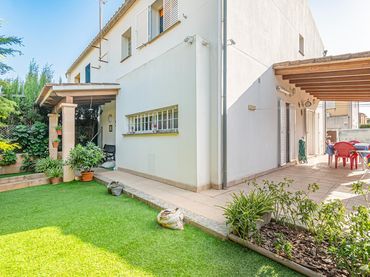Chalet con jardín en venta en Son Ramonell - Es Figueral
