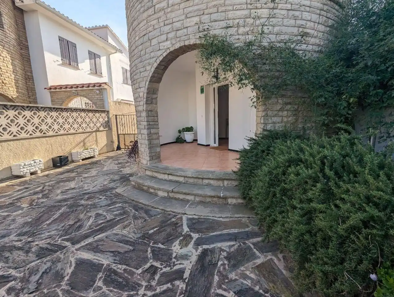 Villa mit Pool zum Verkauf in Carrer Fluvià, imagen 17
