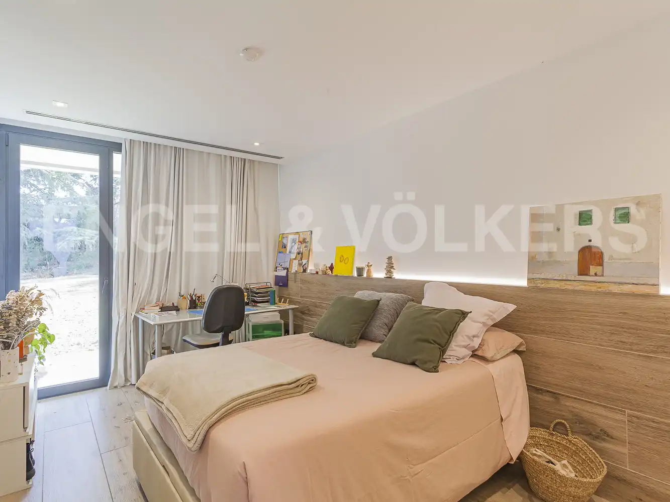 Dormitori de Casa o xalet de lloguer en Sant Cugat del Vallès amb Aire condicionat, Calefacció i Jardí privat