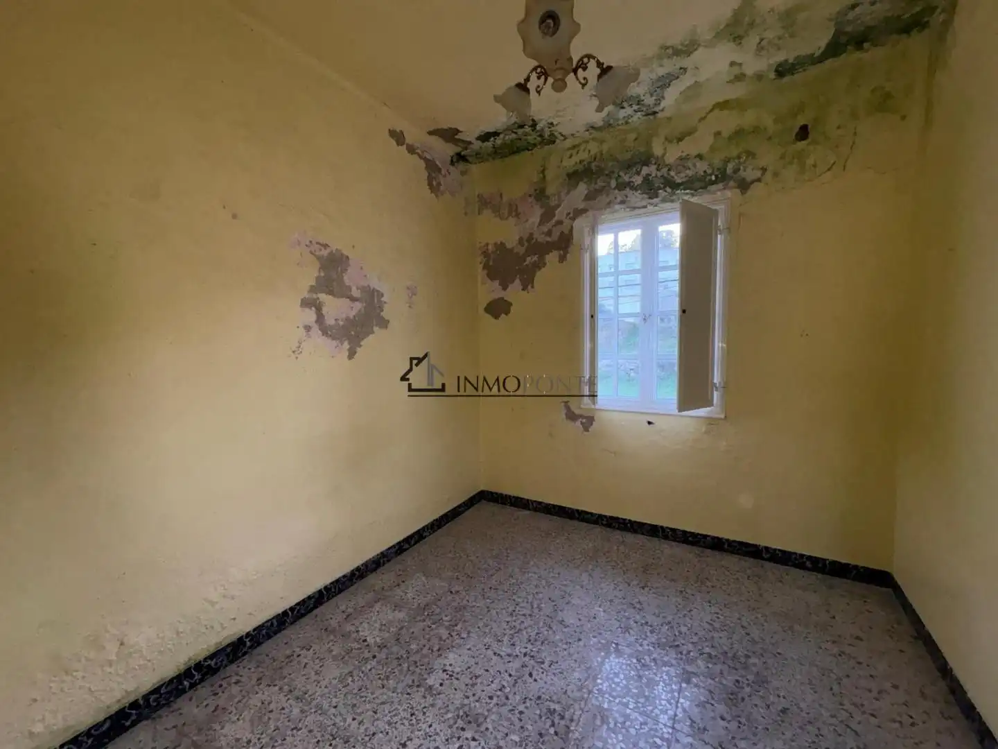 Houses for sale in Vilaboa, Pontevedra