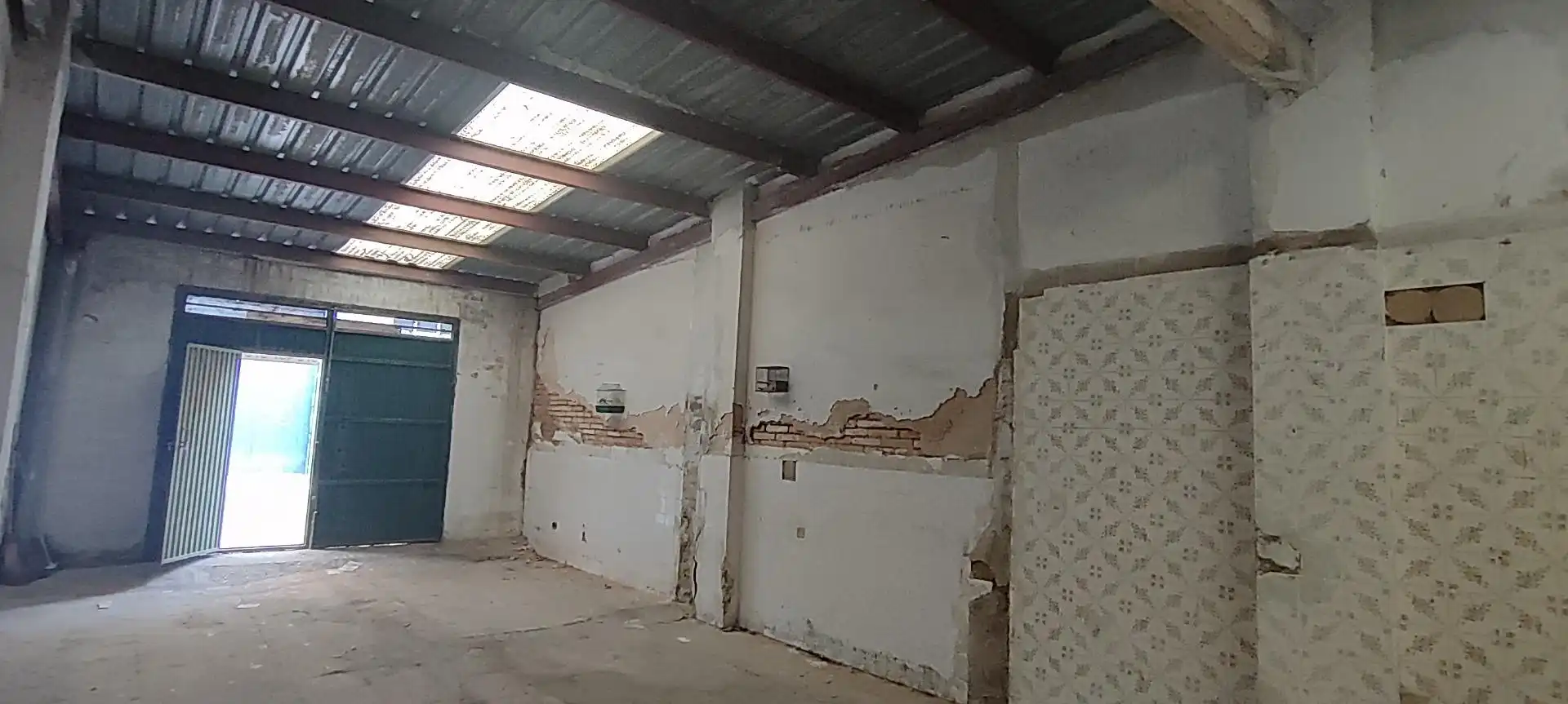 Local en venta en Sedaví