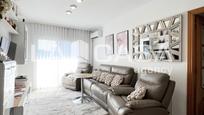 Living room of Flat for sale in Badalona  with Heating and Balcony