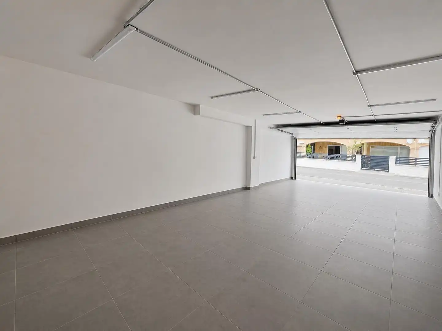 Villa zum Verkauf in Carrer DE LA ROCA NEGRA, imagen 40