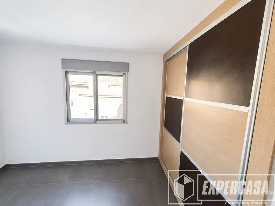 Dormitori de Dúplex en venda en Chelva amb Aire condicionat i Terrassa