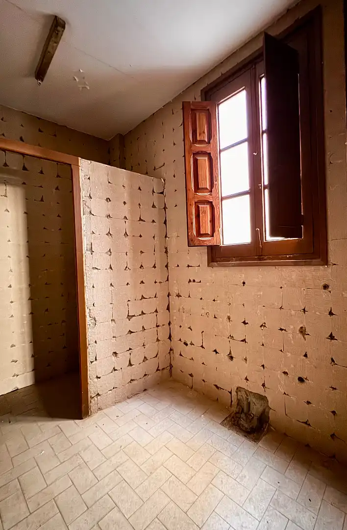 Badezimmer von Gebäude zum Verkauf in Massamagrell