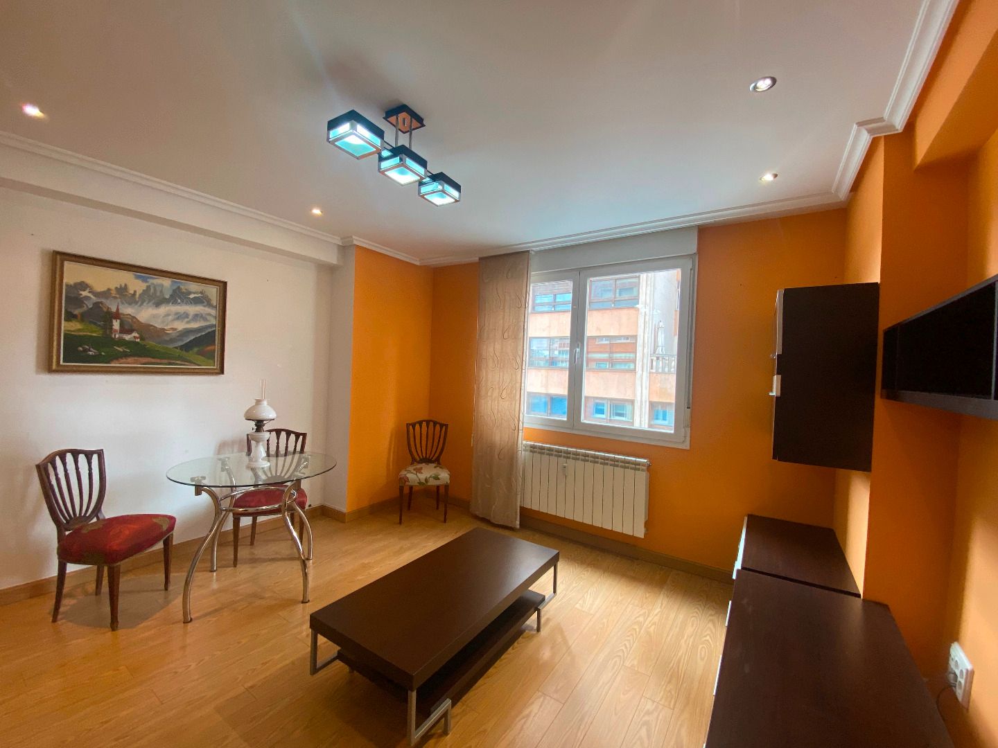 Sala de estar de Piso en venta en Burgos Capital con Calefacción y Parquet