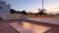 Piscina de Casa o xalet en venda en Dénia amb Aire condicionat, Jardí privat i Terrassa