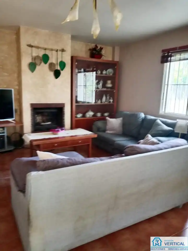 Sala de estar de Casa o chalet en venta en Náquera con Aire acondicionado, Terraza y Piscina