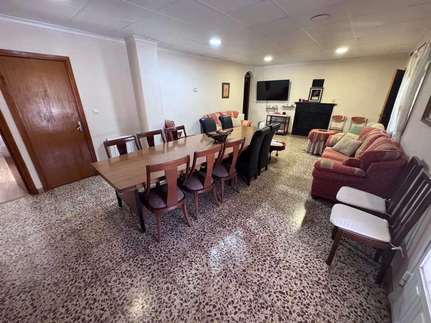 Comedor de Finca rústica en venta en Villena con Aire acondicionado, Calefacción y Jardín privado