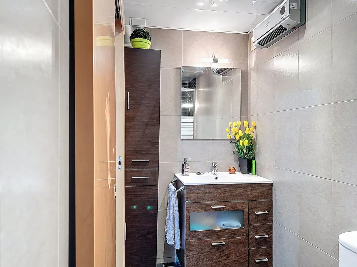 Baño de Casa adosada en venta en Calafell con Calefacción, Terraza y Piscina