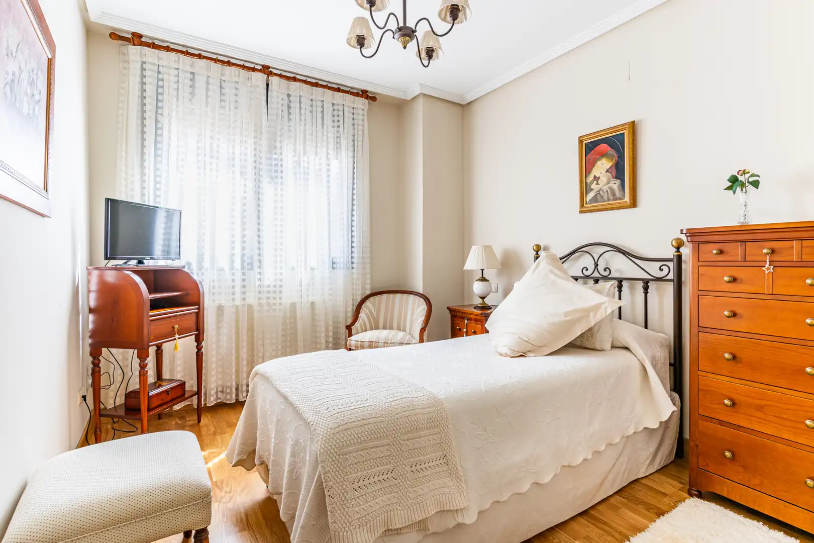 Schlafzimmer von Wohnung zum Verkauf in Las Rozas de Madrid mit Klimaanlage, Heizung und Parkett