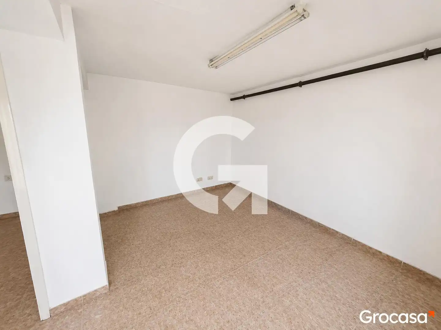 Business premises for sale in CL ANSELM CLAVE, imagen 17
