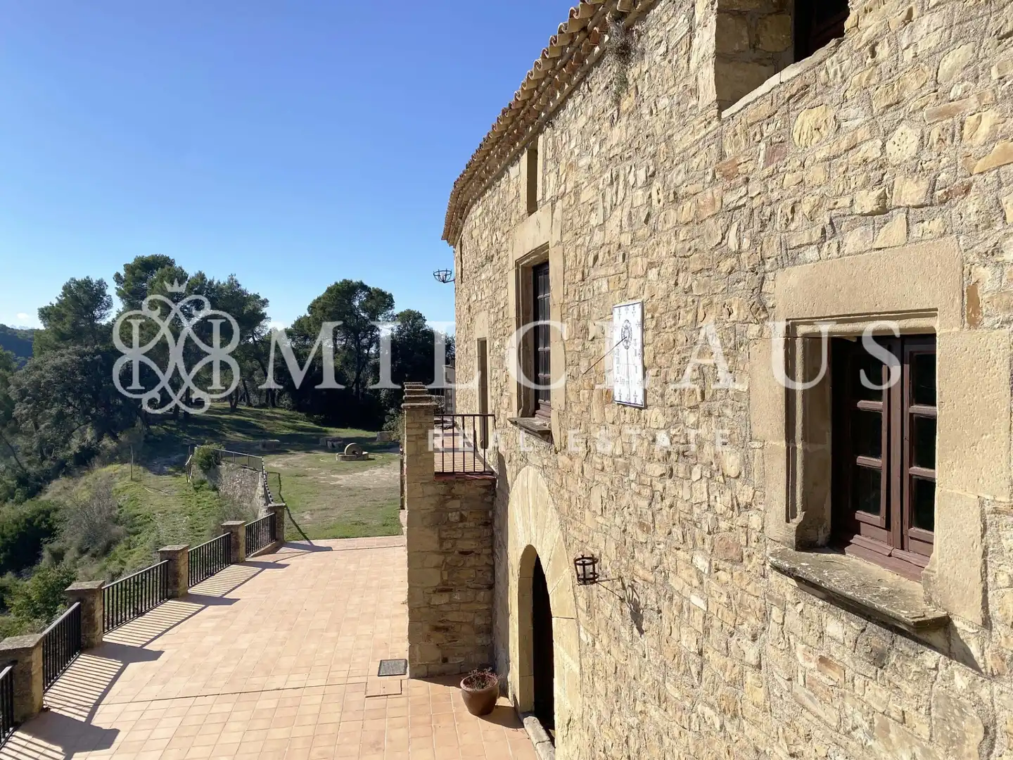 Vista exterior de Finca rústica en venda en Talamanca amb Aire condicionat, Calefacció i Jardí privat