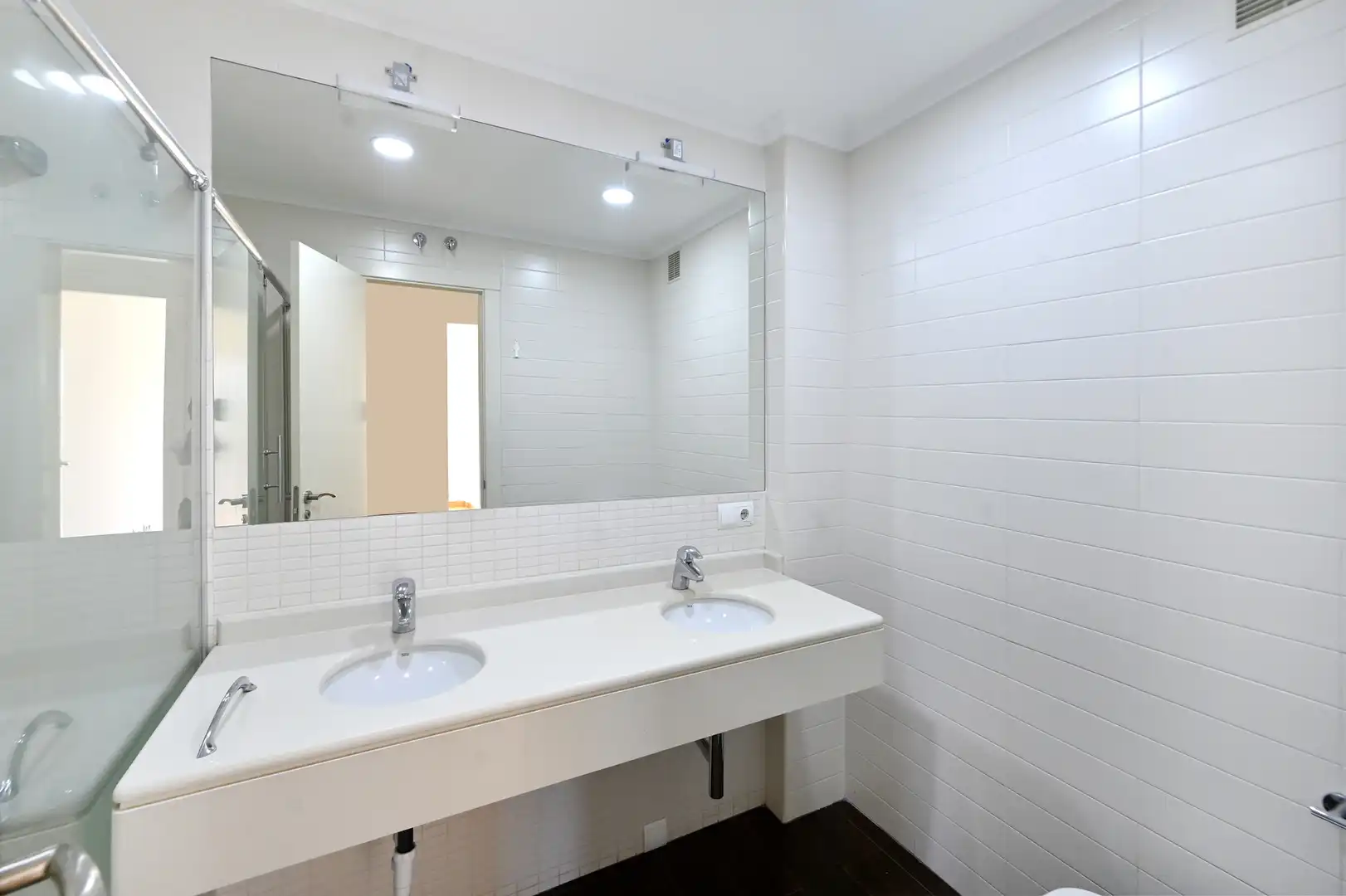Flat for rent in Avenida Doctor Diego Madrazo, Valdenoja