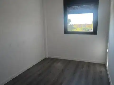 Schlafzimmer von Wohnung zur Miete in Calafell mit Klimaanlage, Heizung und Parkett