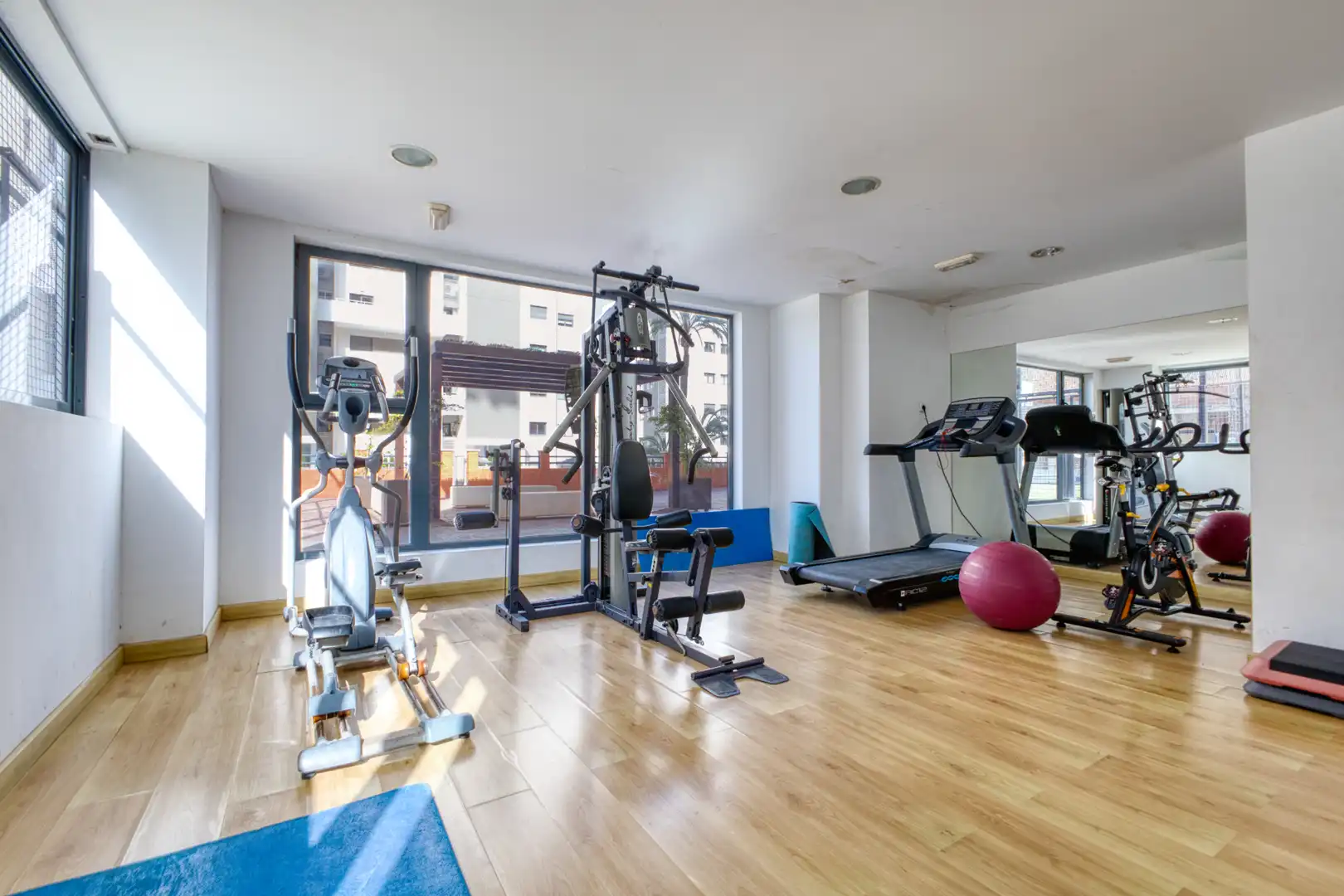 Wohnung zur Miete in Calle Músico Vicente Spiteri, PAU 5