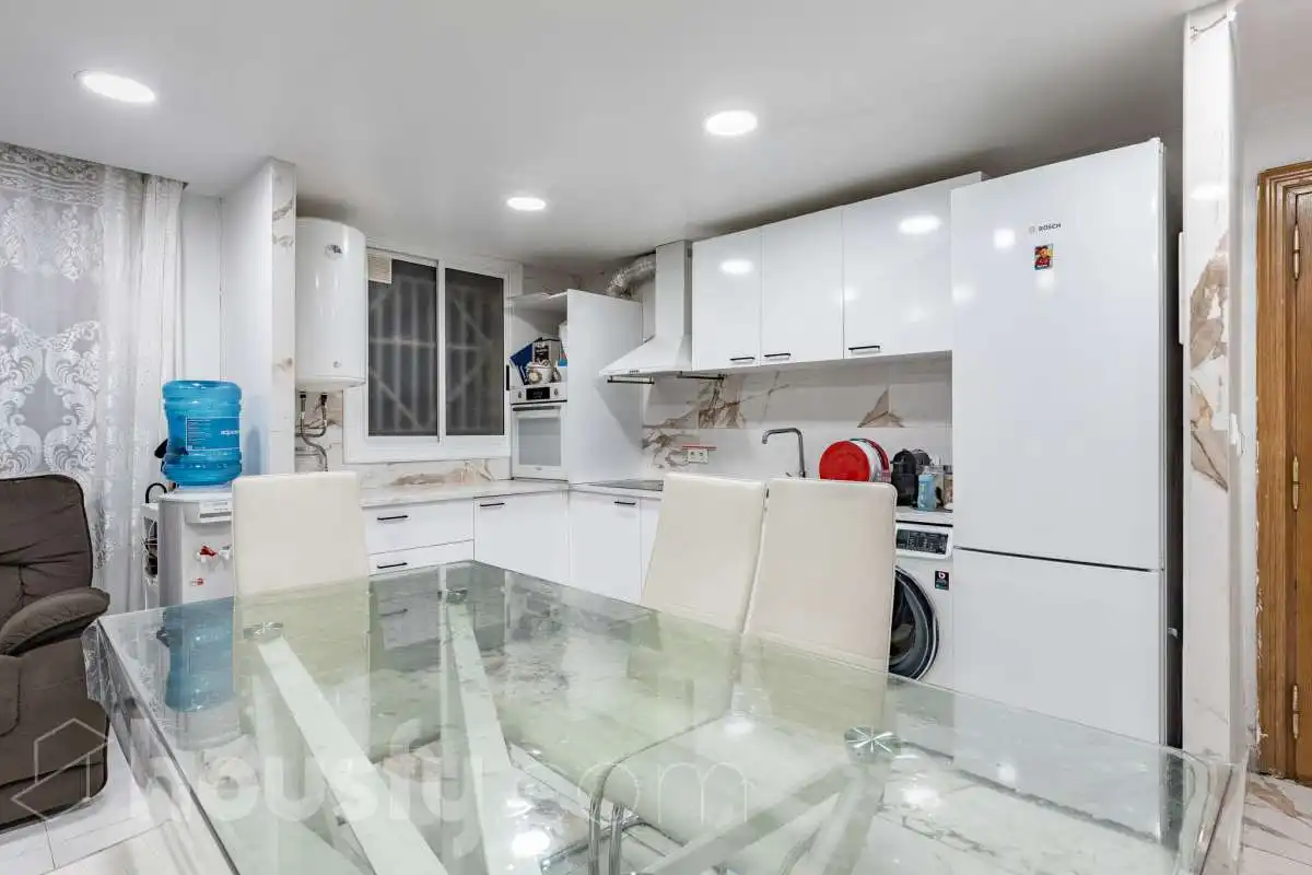 Cocina de Planta baja en venta en Badia del Vallès, Barcelona