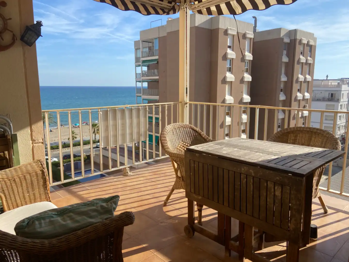 Terraza de Piso en venta en Calafell con Calefacción, Terraza y Amueblado
