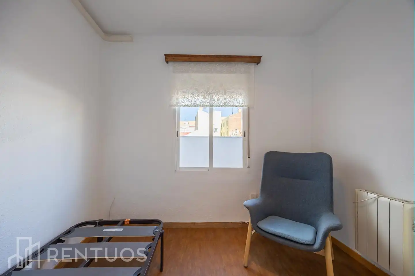 Bedroom of Attic for rent in Madrid  with Air Conditioner, Heating and Parquet flooring