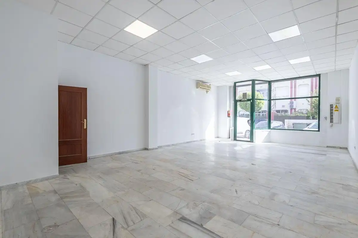 Industriegebäude zum Verkauf in Avenida JUNCARIL, imagen 6