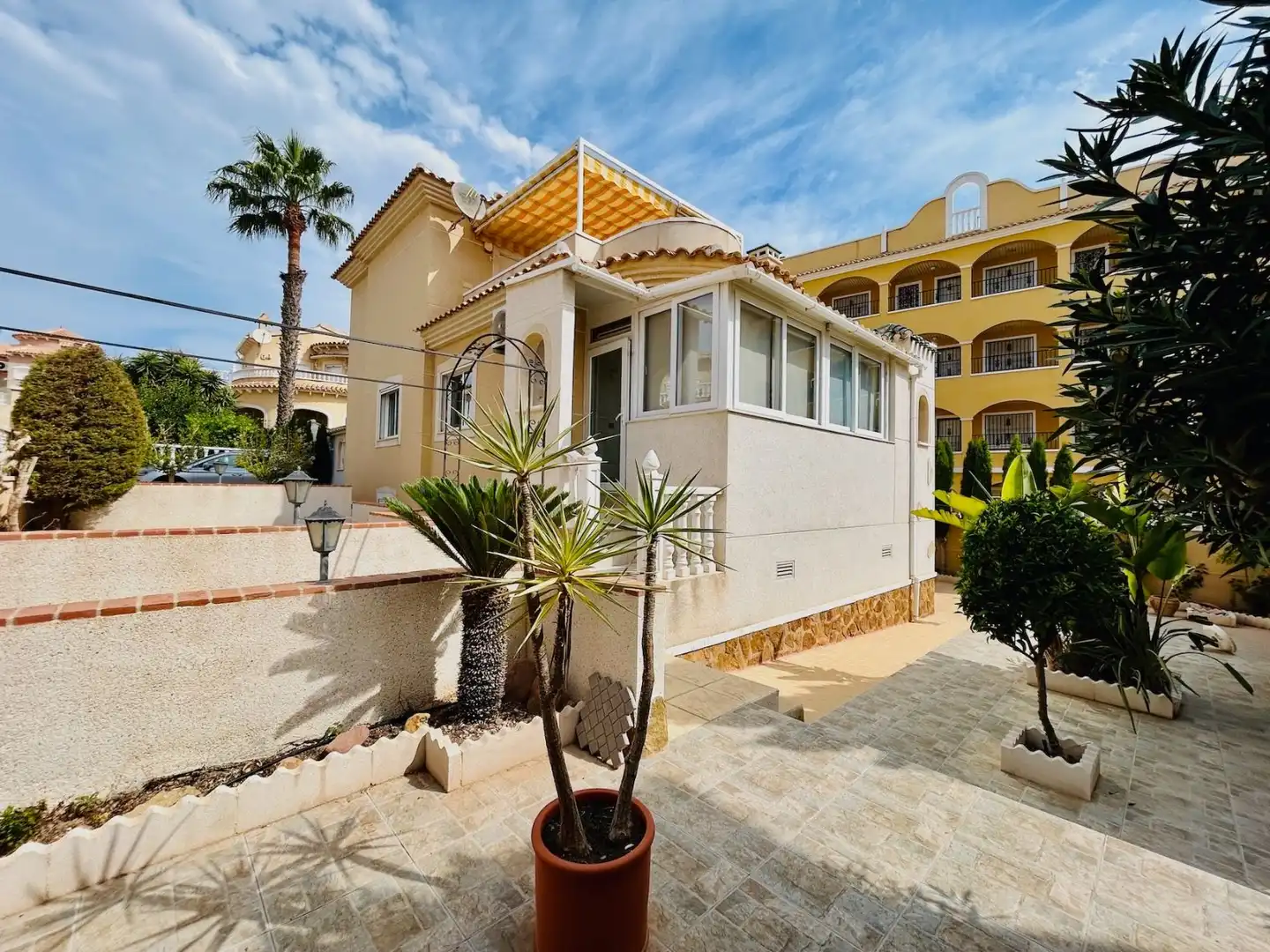 Chalet con terraza en venta en PAVO REAL-CHISMOSA 1, imagen 3