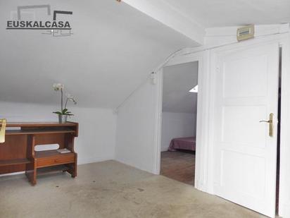 Attic for sale in Ametzola