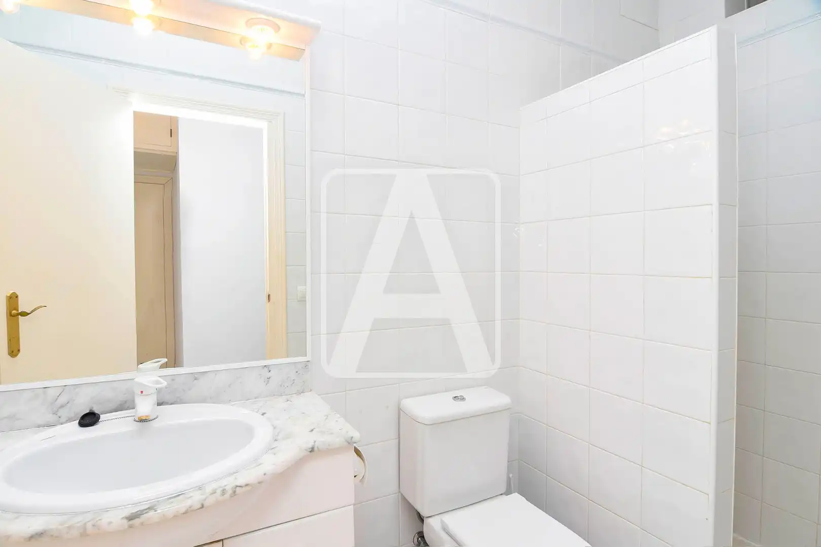 Bany de Casa o xalet en venda en Calpe / Calp amb Aire condicionat, Calefacció i Jardí privat