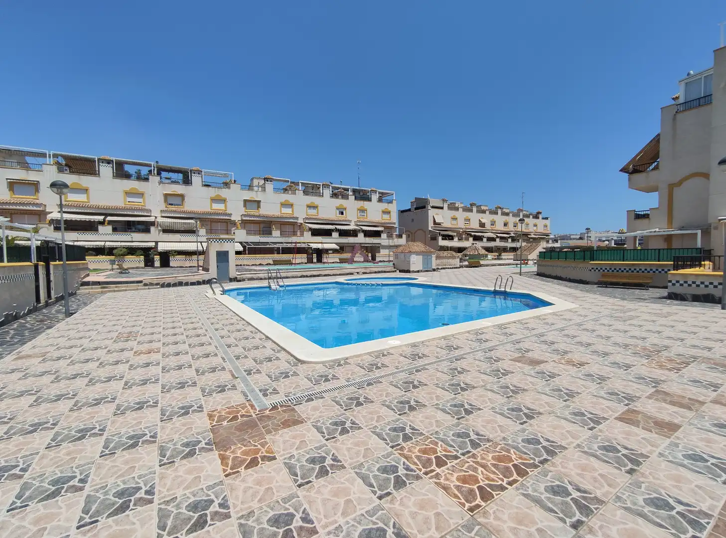 Duplexes for rent in Gran Playa