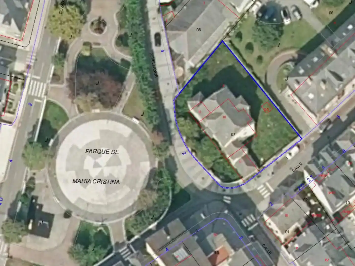 Casa o xalet en venda en El Franco  amb Balcó