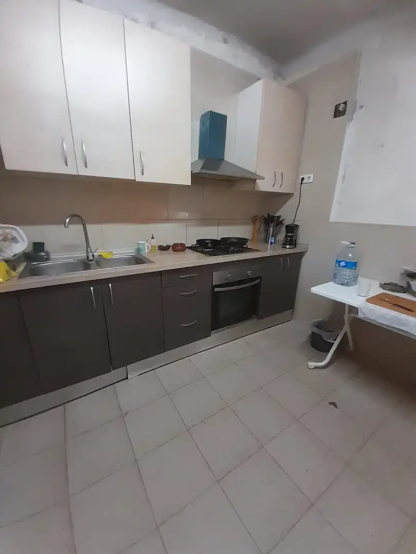 Cuina de Casa o xalet en venda en Mont-roig del Camp amb Jardí privat i Moblat