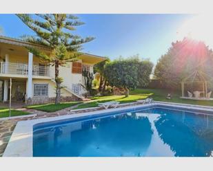 Piscina de Casa o xalet en venda en Torrent amb Terrassa i Piscina