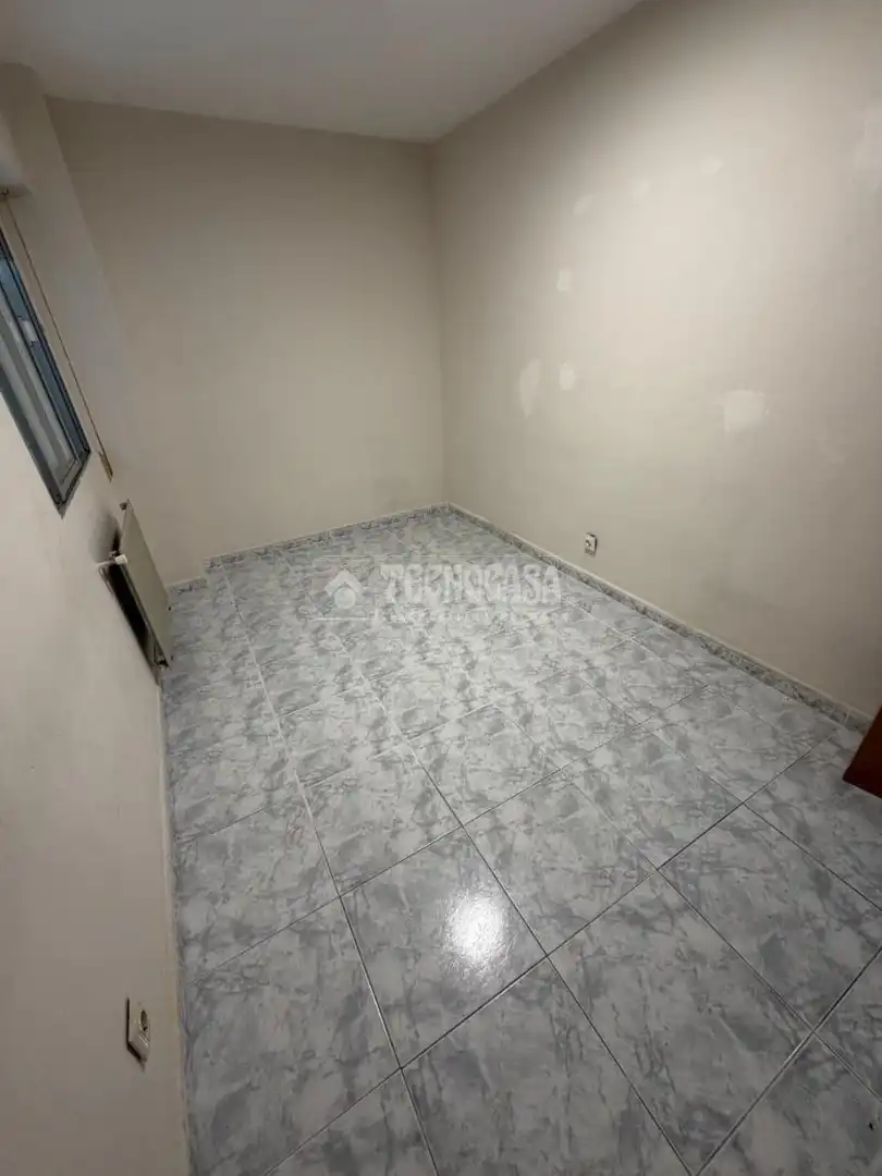 Wohnung zum Verkauf in Fuenlabrada mit Heizung