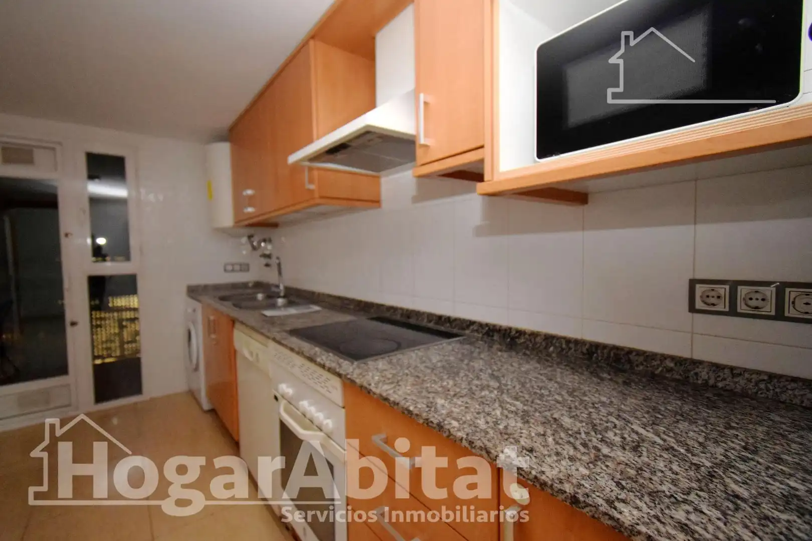 Cuina de Pis en venda en Paterna amb Aire condicionat, Terrassa i Traster