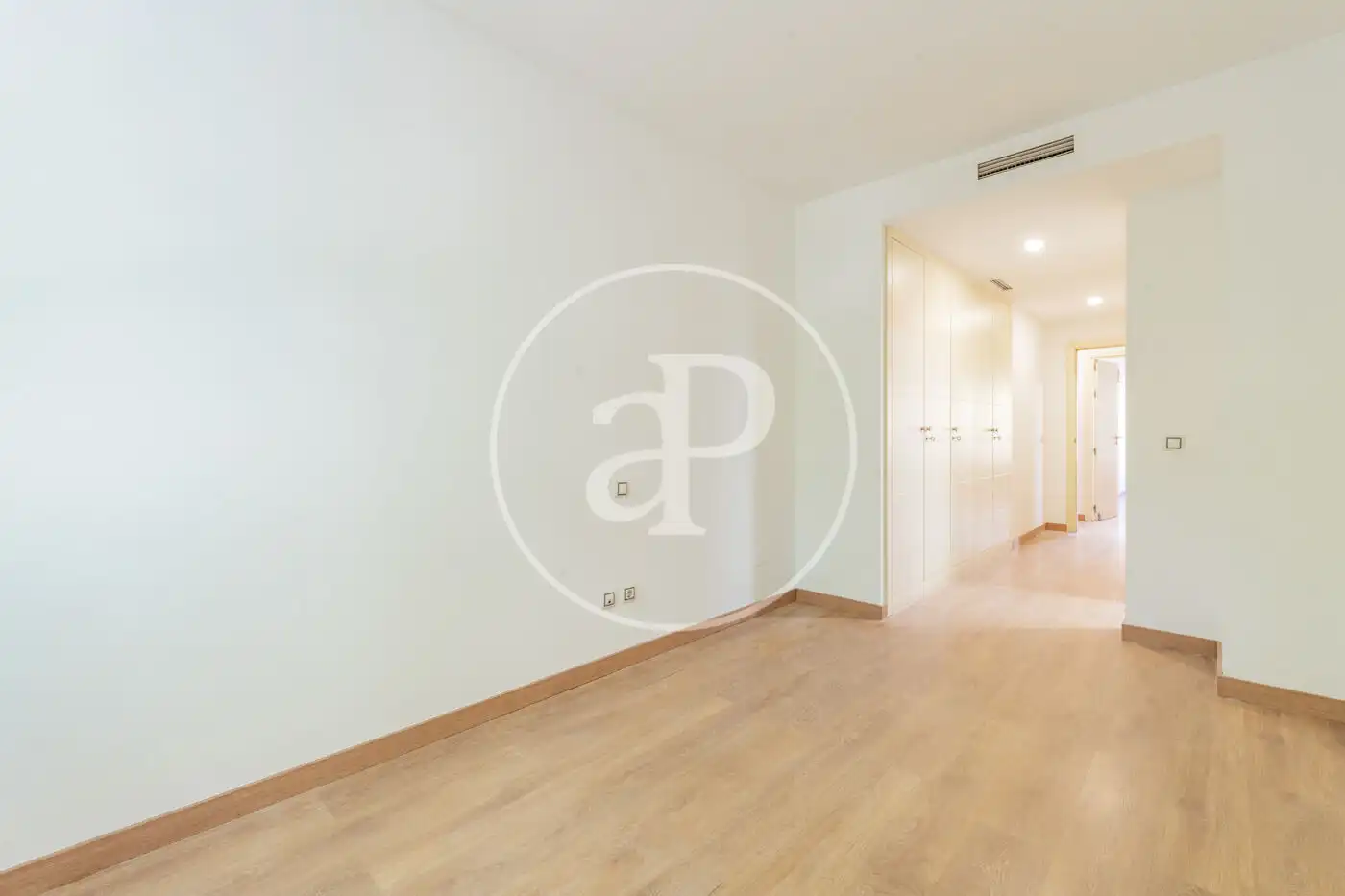 Piso con piscina en venta en C. de Eros, imagen 7