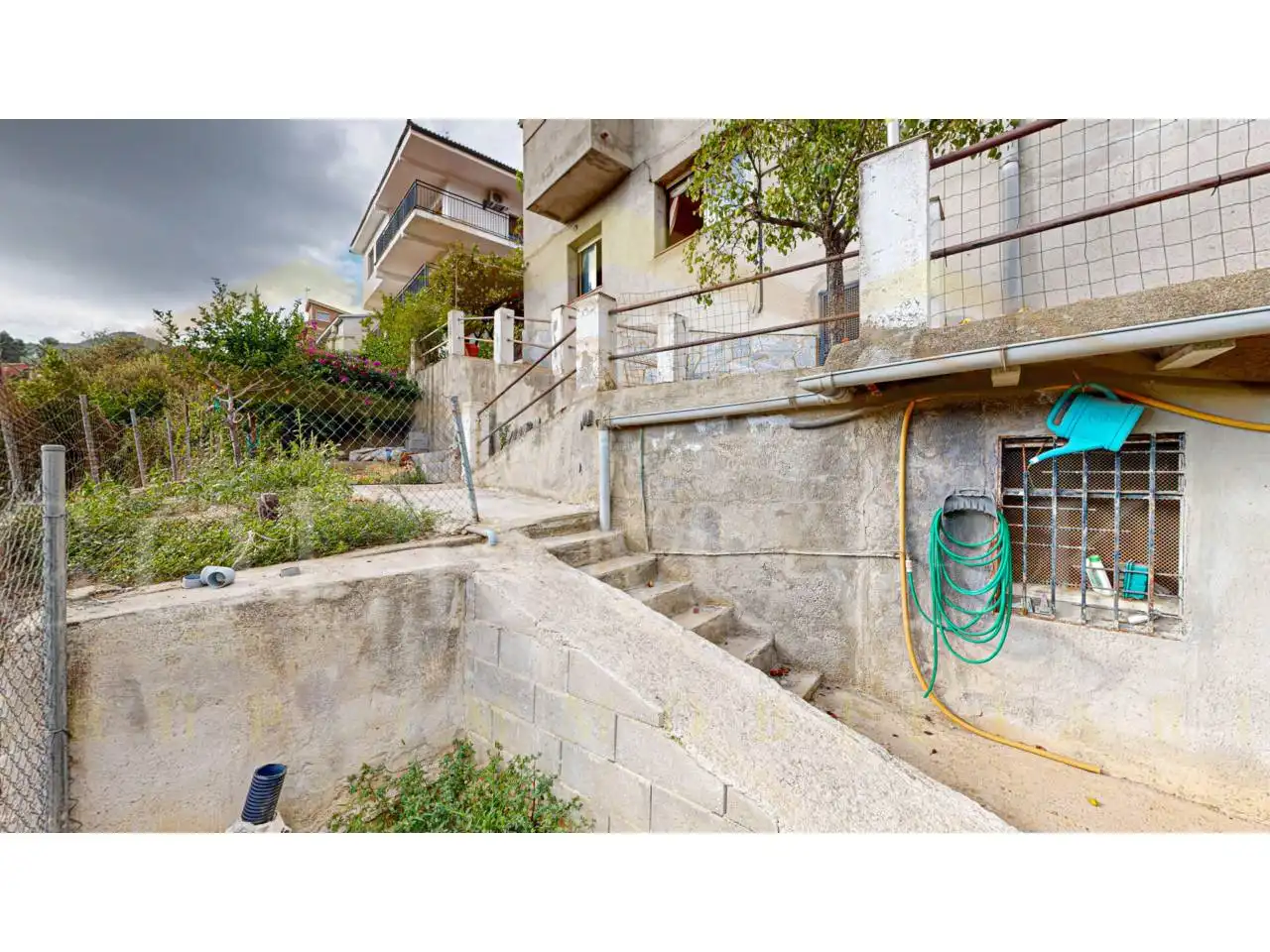Vista exterior de Casa o chalet en venta en Corbera de Llobregat con Aire acondicionado, Calefacción y Jardín privado