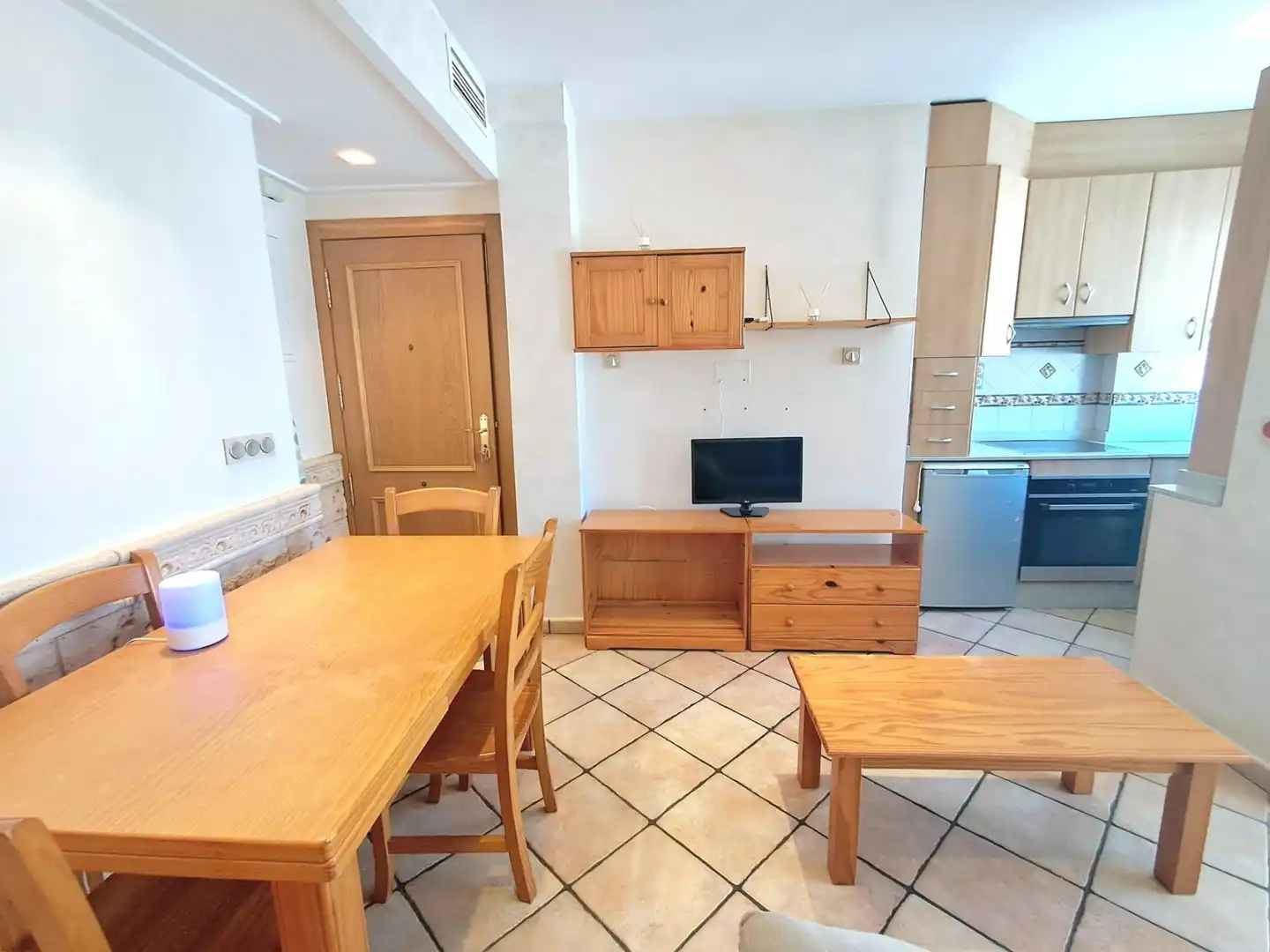 Menjador de Apartament en venda en Águilas amb Aire condicionat, Calefacció i Jardí privat