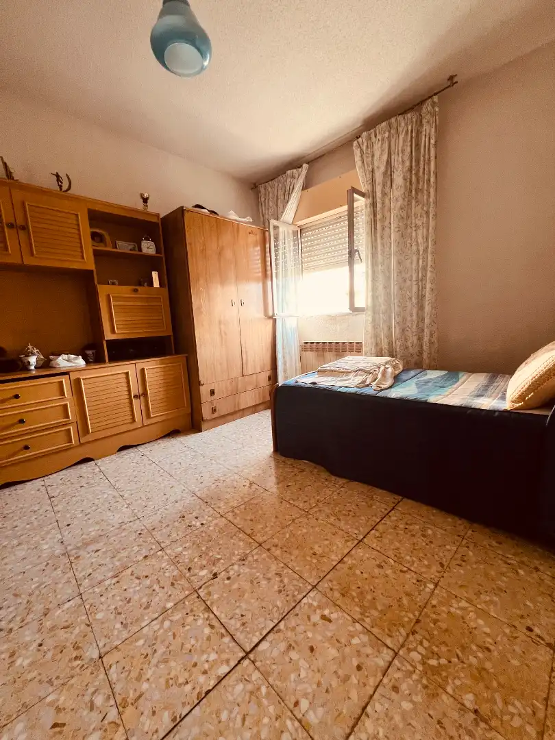 Dormitori de Casa o xalet en venda en Talamanca de Jarama amb Calefacció, Moblat i Forn