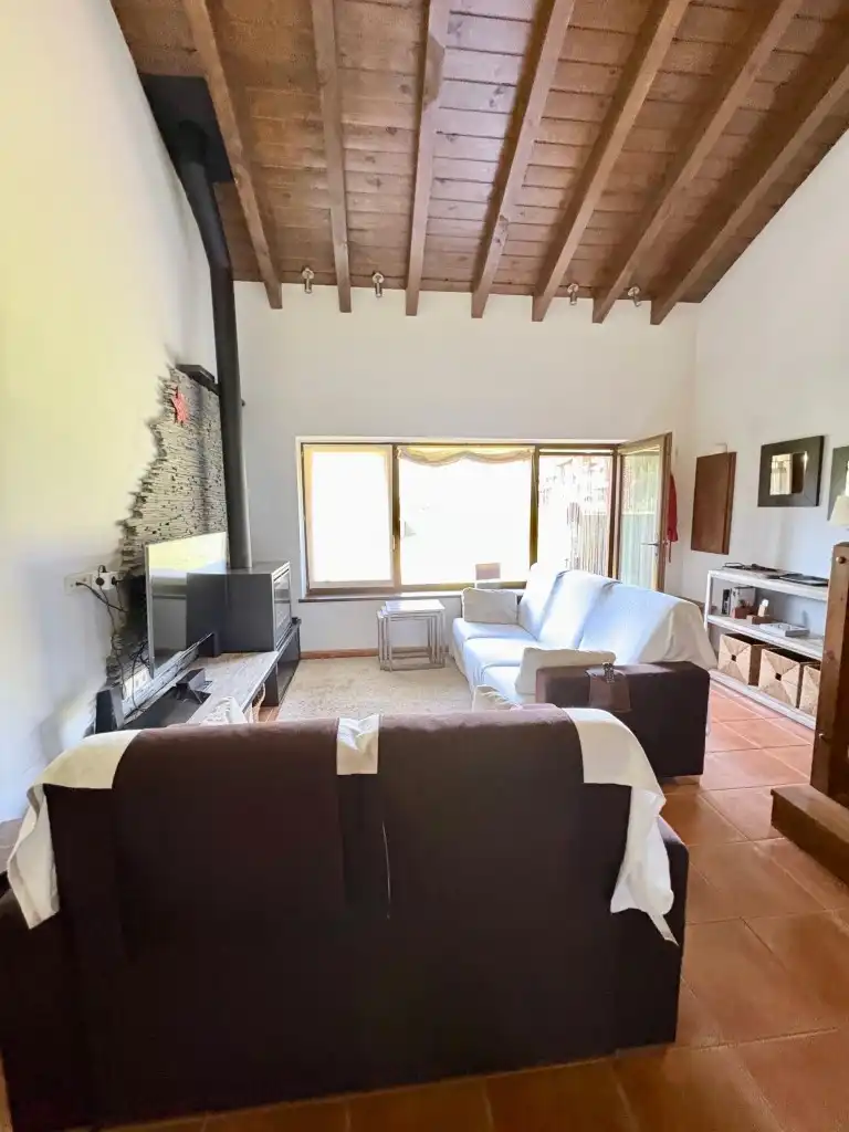 Detached homes for rent in Carrer de Dalt, 15, Isòvol