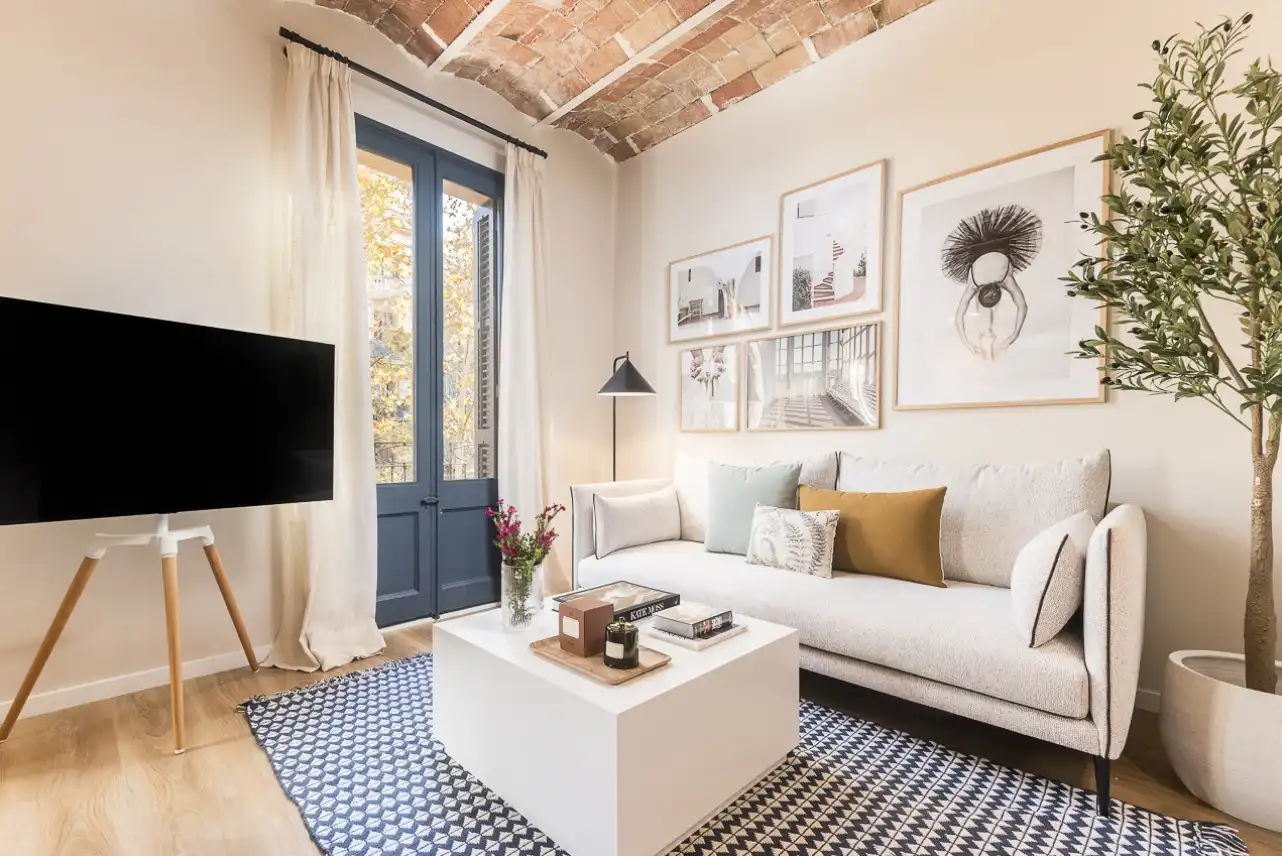 Apartment with terrace to rent in Eixample, imagen 2