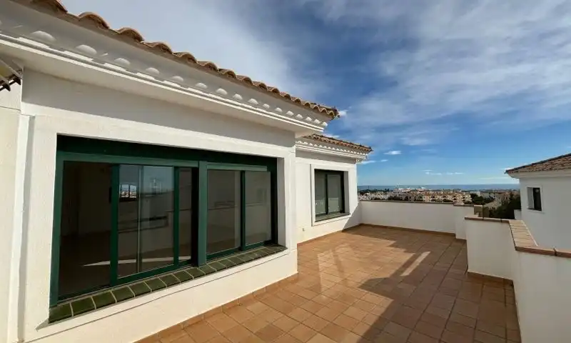 Apartment mit Terrasse zum Verkauf in Calle Pirineos, imagen 2